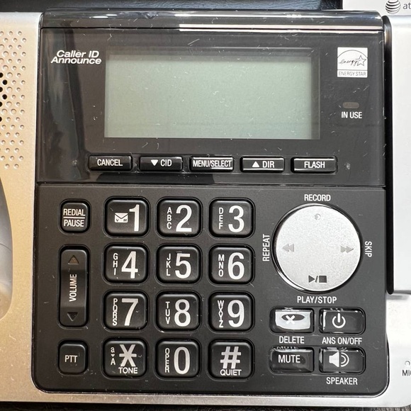 AT&T CL83464 DECT 6.0 Cordless Call ID Announce Phone System w/ 3 Handsets - Picture 12 of 15